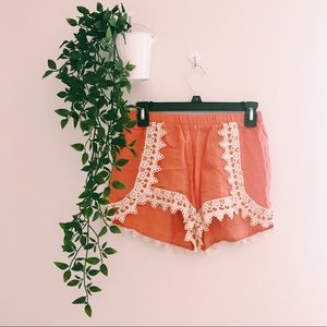 Lace shorts 🌷